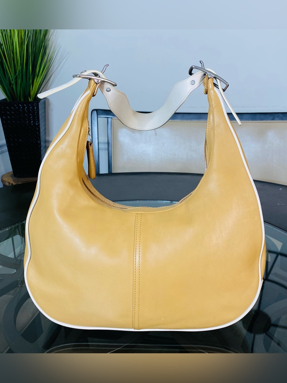 Vintage Coach Legacy West "Zoe" Hobo Bag – Chamois & Chalk Leather #9342